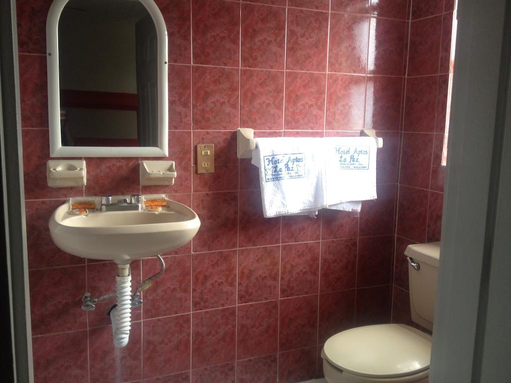Hotel La Paz グアダラハラ 部屋 写真