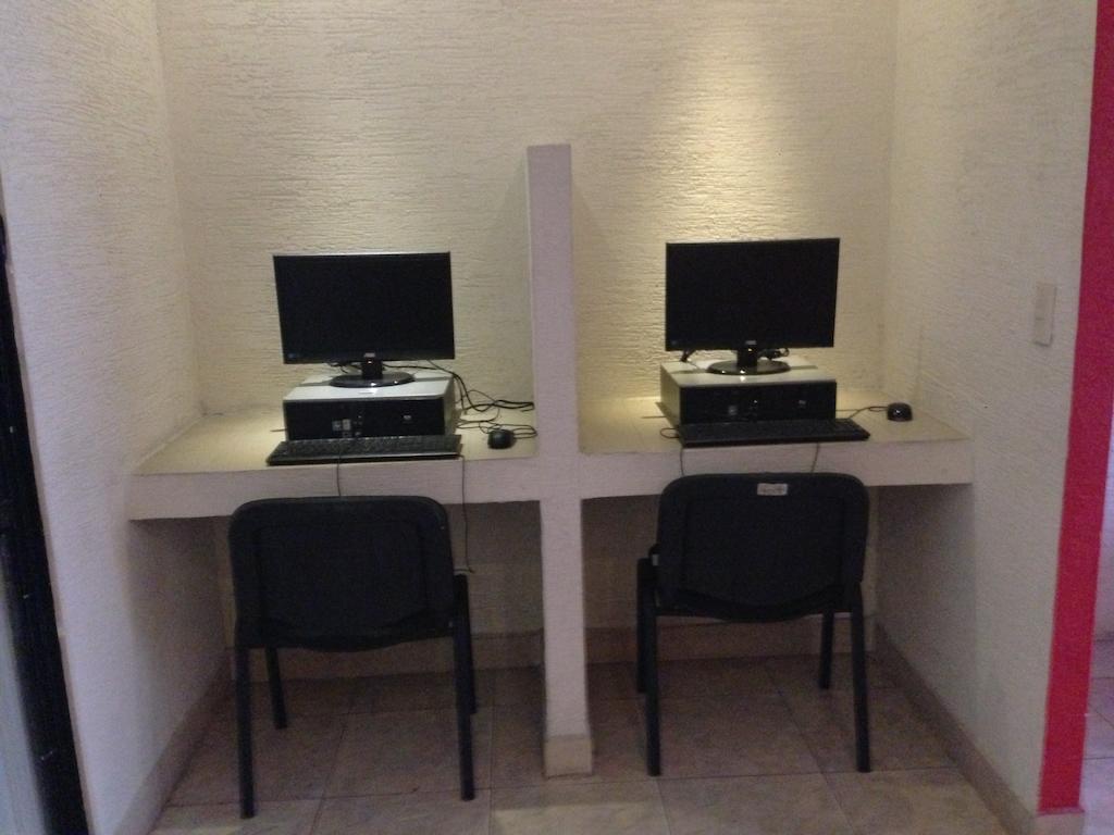Hotel La Paz グアダラハラ エクステリア 写真