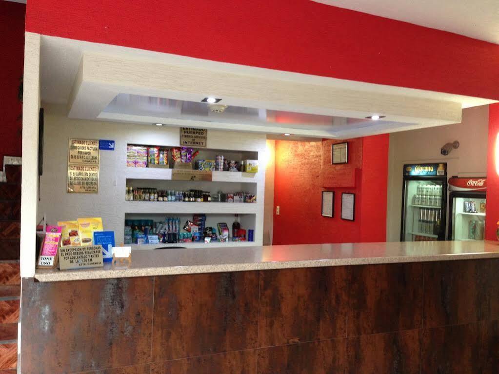 Hotel La Paz グアダラハラ エクステリア 写真